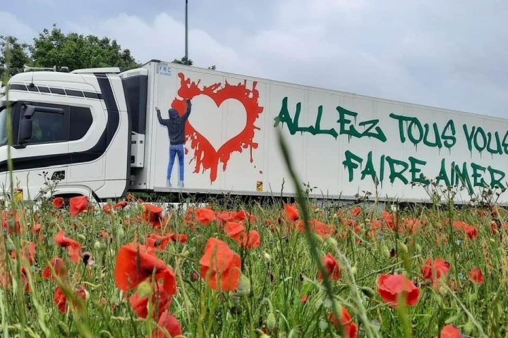 Quand les Messages Positifs Rencontrent les Réalités du Monde — DUARIG Transports
