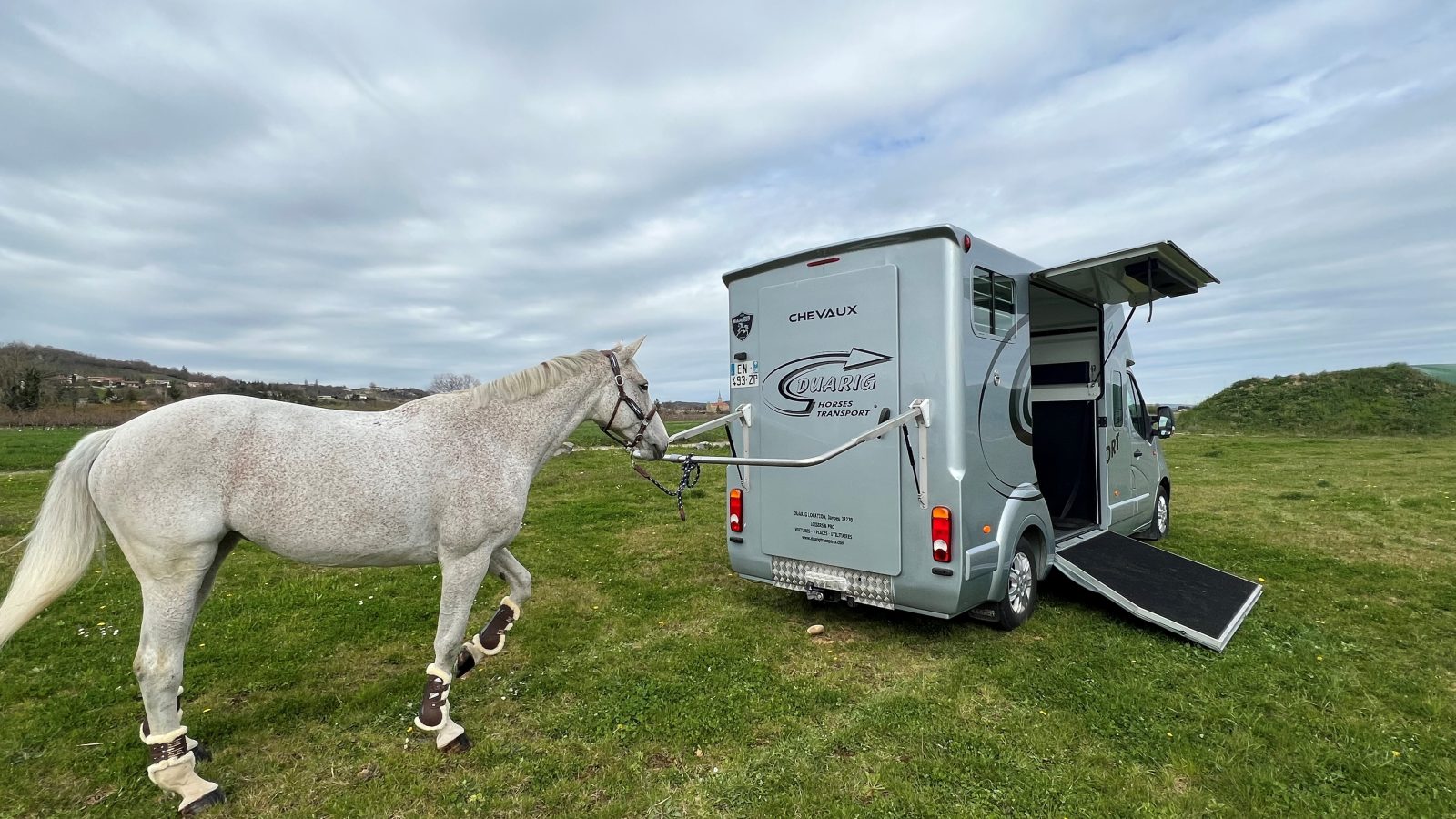 Camion à chevaux 3T5 (170 ch) — DUARIG Transports